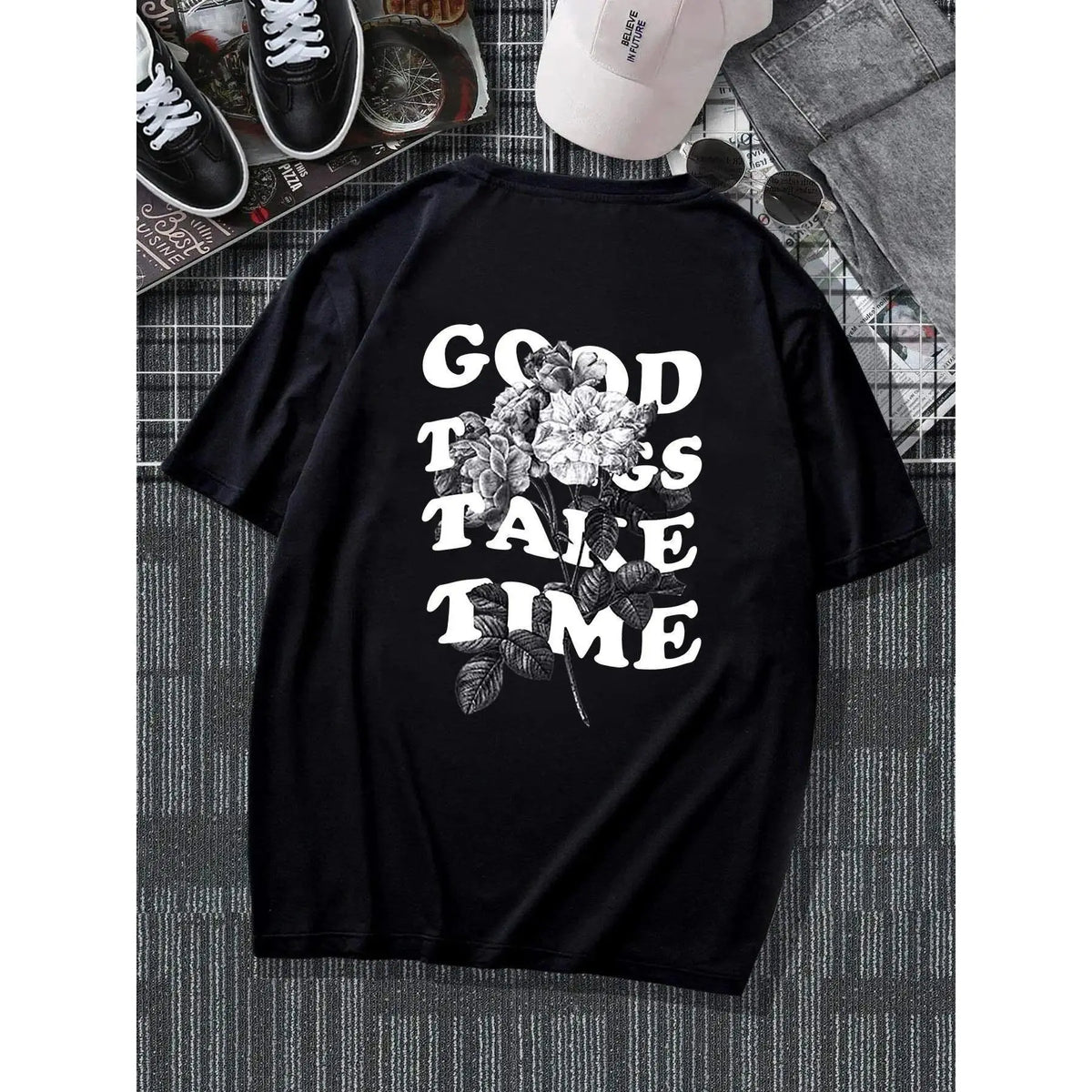Men's floral and letter-printed shoulder-length T-shirt, casual soft and comfortable regular half-sleeved crew neck T-shirt, summer fashion men's daily wear top