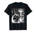 Funny Pug Alien UFO Taking a Selfie Dog Mom Dad Men Women Kids T-Shirt